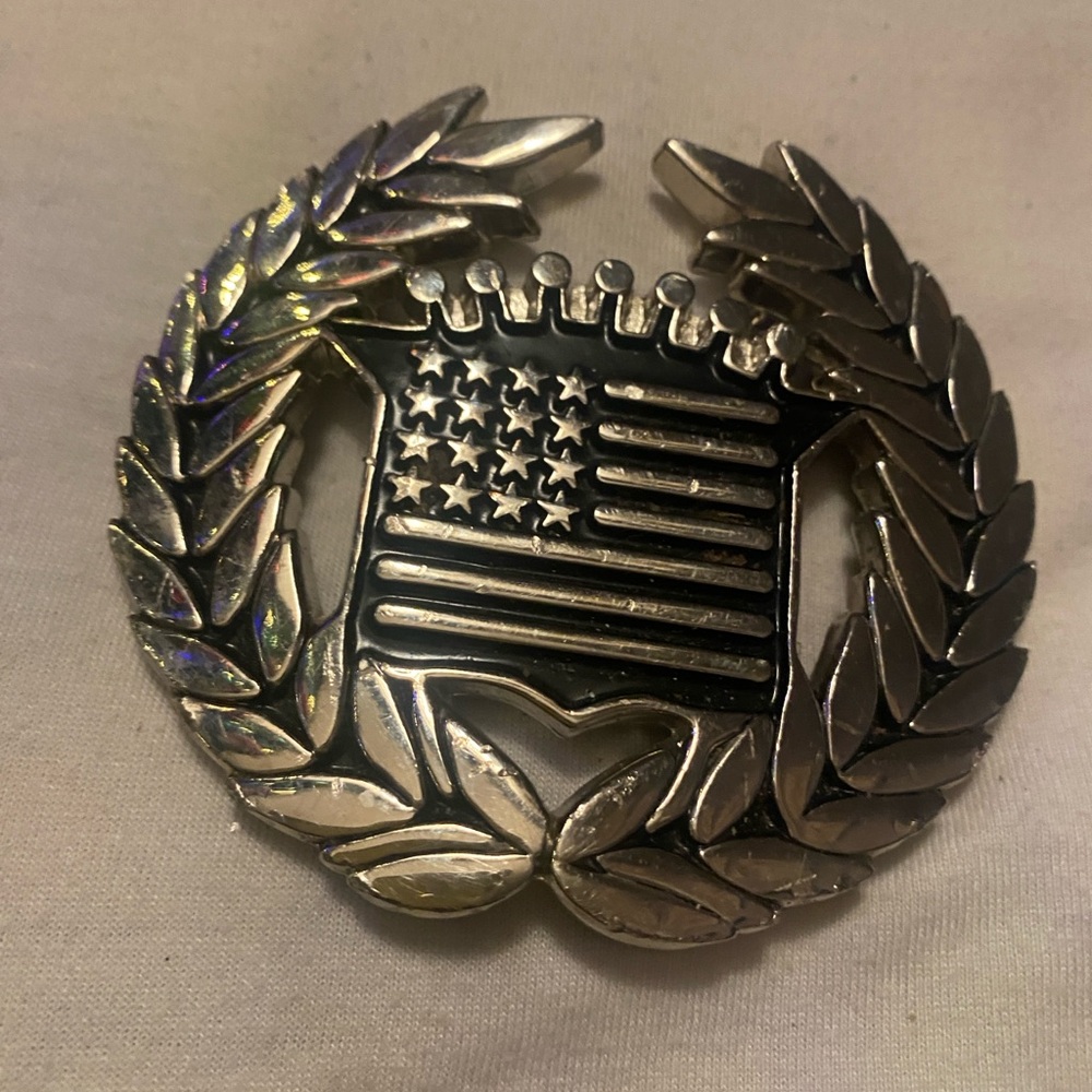 Silver Laurel USA Flag Belt Buckle